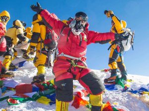 Everest Summit - Nadhira el harthy