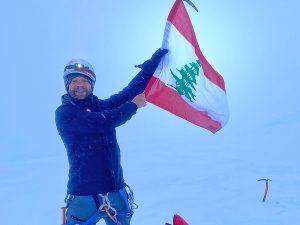 Mont Blanc summit - Lebanese flag